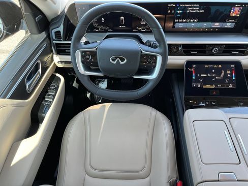 Certified 2026 INFINITI QX80 Pure w/ Cargo Package AWD/4WD image 13