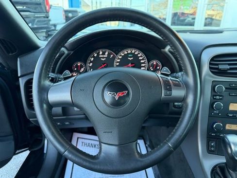 Used 2007 Chevrolet Corvette Base w/ Preferred Equipment Group image 19