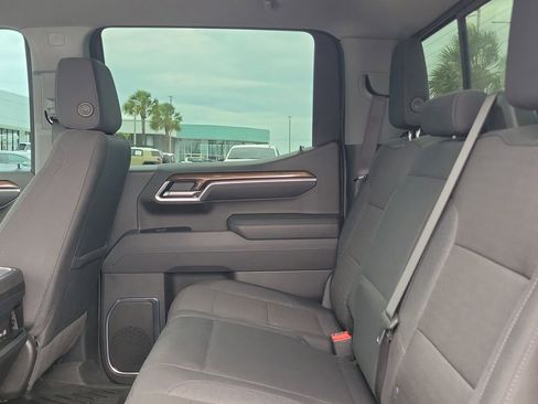 Used 2025 Chevrolet Silverado 1500 LT w/ Texas Edition Plus RWD image 15