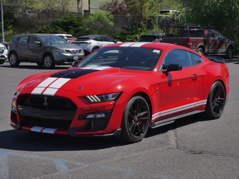 Certified 2021 Ford Mustang Shelby GT500 w/ Technology Package RWD image 2