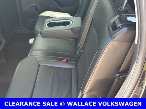 Certified 2023 Volkswagen Atlas SE w/ Panoramic Sunroof Package FWD image 14
