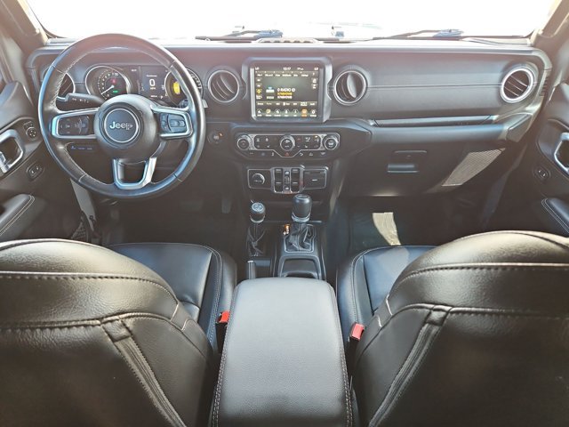 Used 2021 Jeep Wrangler Unlimited Sahara w/ Cold Weather Group AWD/4WD image 18
