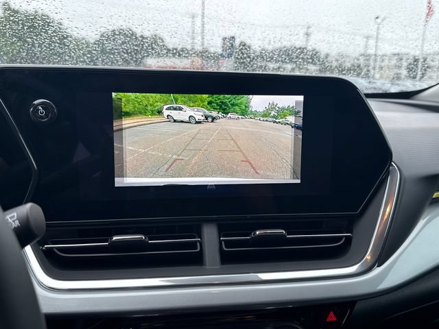 Used 2024 Chevrolet Trax LT w/ Driver Confidence Package FWD image 19