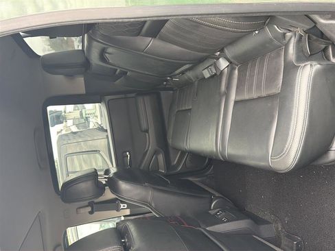 Used 2022 Nissan Frontier SV w/ SV Premium Package image 18