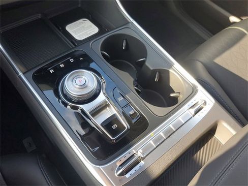 New 2026 Kia Carnival SX image 28