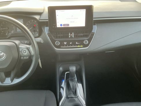 Used 2024 Toyota Corolla LE image 12