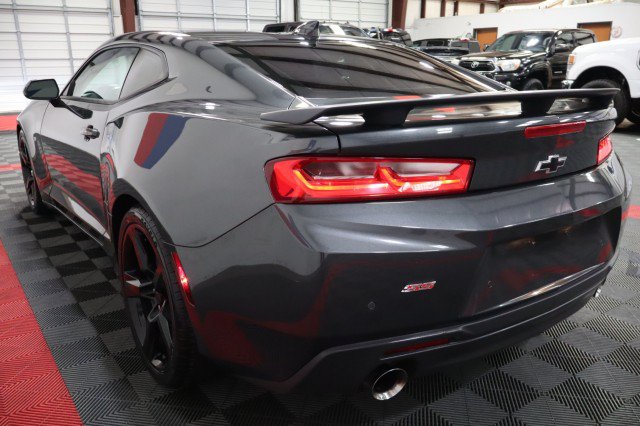 Used 2018 Chevrolet Camaro SS RWD image 25