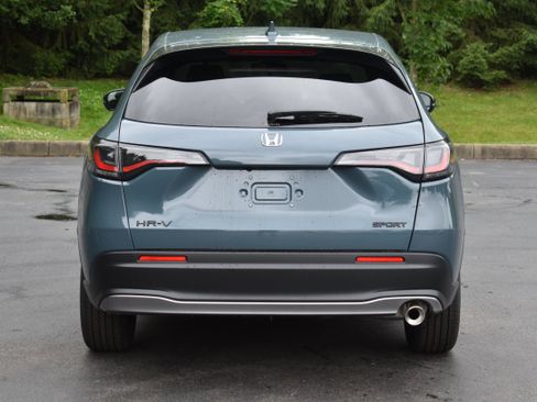 New 2027 Honda HR-V Sport image 7