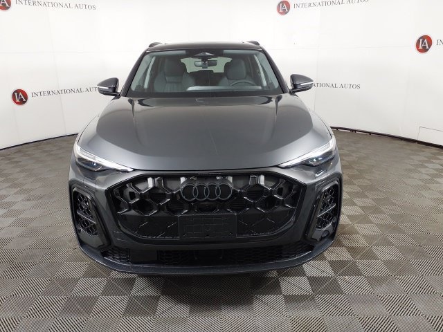 Used 2026 Audi Q5 Premium Plus AWD/4WD image 2
