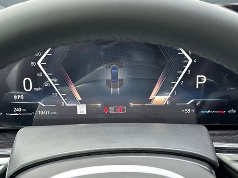 New 2026 BMW X6 xDrive40i w/ Premium Package image 17