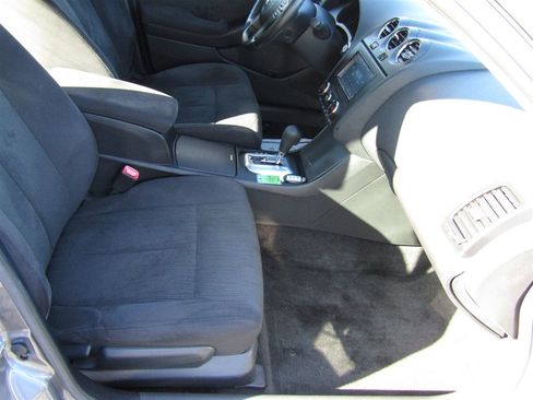 Used 2011 Nissan Altima 2.5 S w/ Convenience Pkg FWD image 23