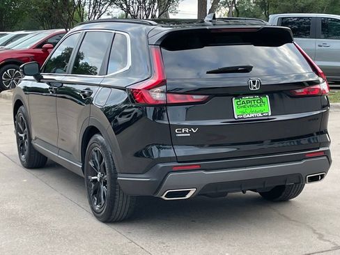 Used 2025 Honda CR-V Sport image 4