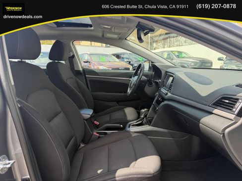 Used 2018 Hyundai Elantra Value Edition w/ Cargo Package FWD image 12