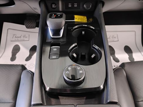 Used 2024 Nissan Rogue SV w/ SV Premium Package AWD/4WD image 75