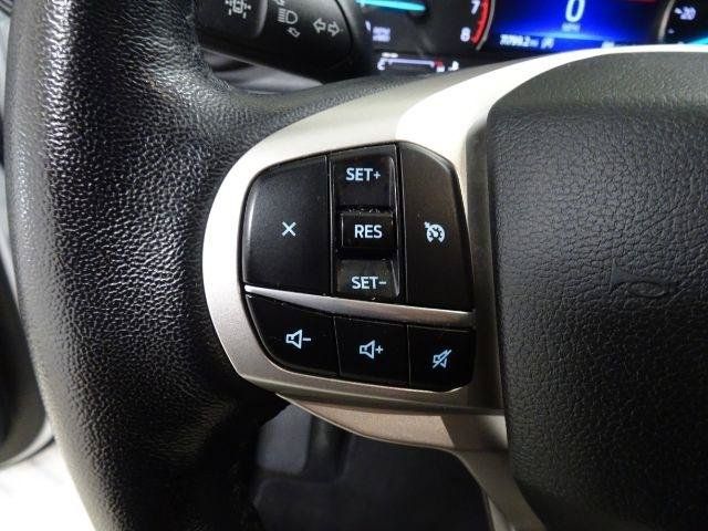 Used 2021 Ford Explorer XLT RWD image 25
