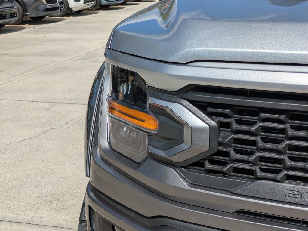 Used 2025 Ford F150 XLT w/ Equipment Group 303A High AWD/4WD image 17