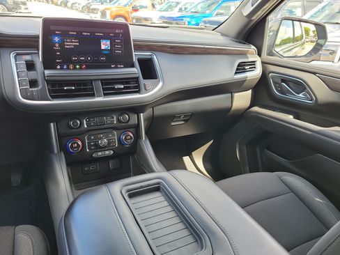 Used 2021 Chevrolet Tahoe LS RWD image 15