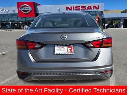 Used 2023 Nissan Altima 2.5 SV image 4