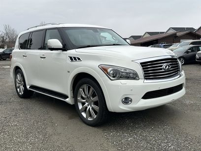 Used 2014 INFINITI QX80 4WD w/ Deluxe Touring Package