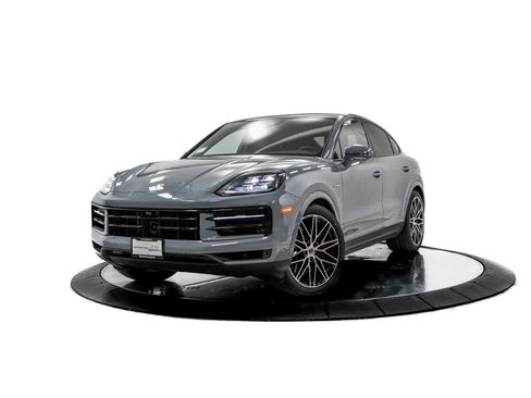 Certified 2025 Porsche Cayenne S AWD/4WD image 1