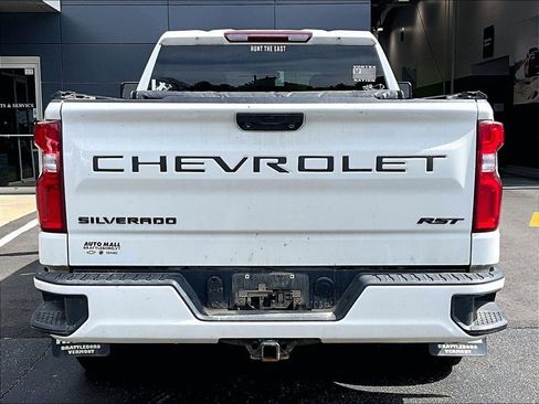 Used 2023 Chevrolet Silverado 1500 RST w/ LPO, Dark Essentials Package AWD/4WD image 5
