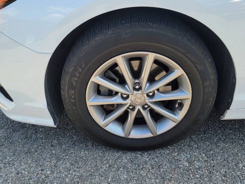 Used 2018 Hyundai Sonata SE FWD image 12