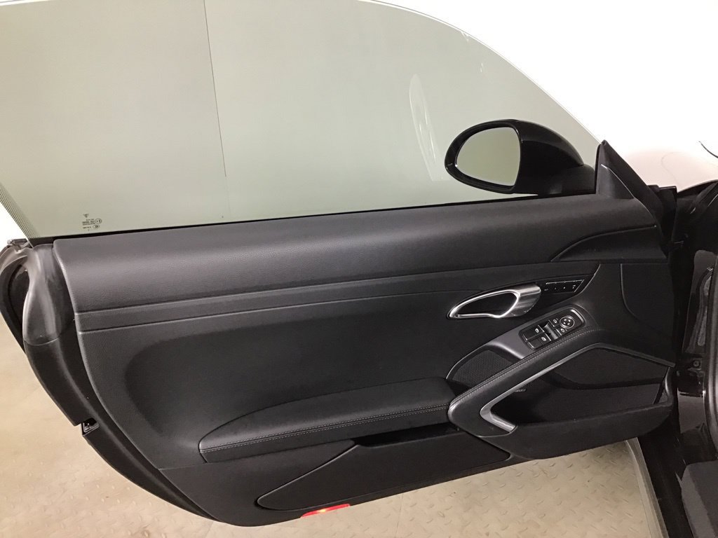 Used 2013 Porsche 911 Carrera 4S AWD/4WD image 23
