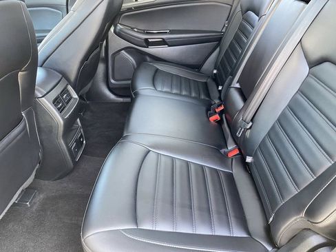 Used 2020 Ford Edge SEL w/ Convenience Package FWD image 20
