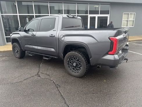 Used 2024 Toyota Tundra Limited image 7