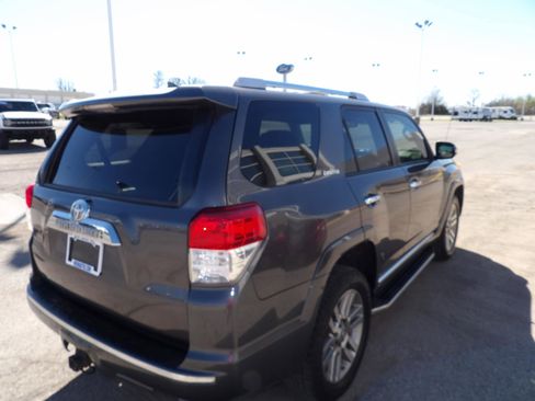Used 2012 Toyota 4Runner Limited AWD/4WD image 7