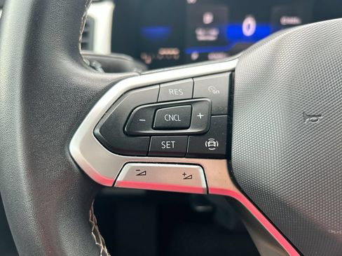 Used 2022 Volkswagen Atlas SE FWD image 16