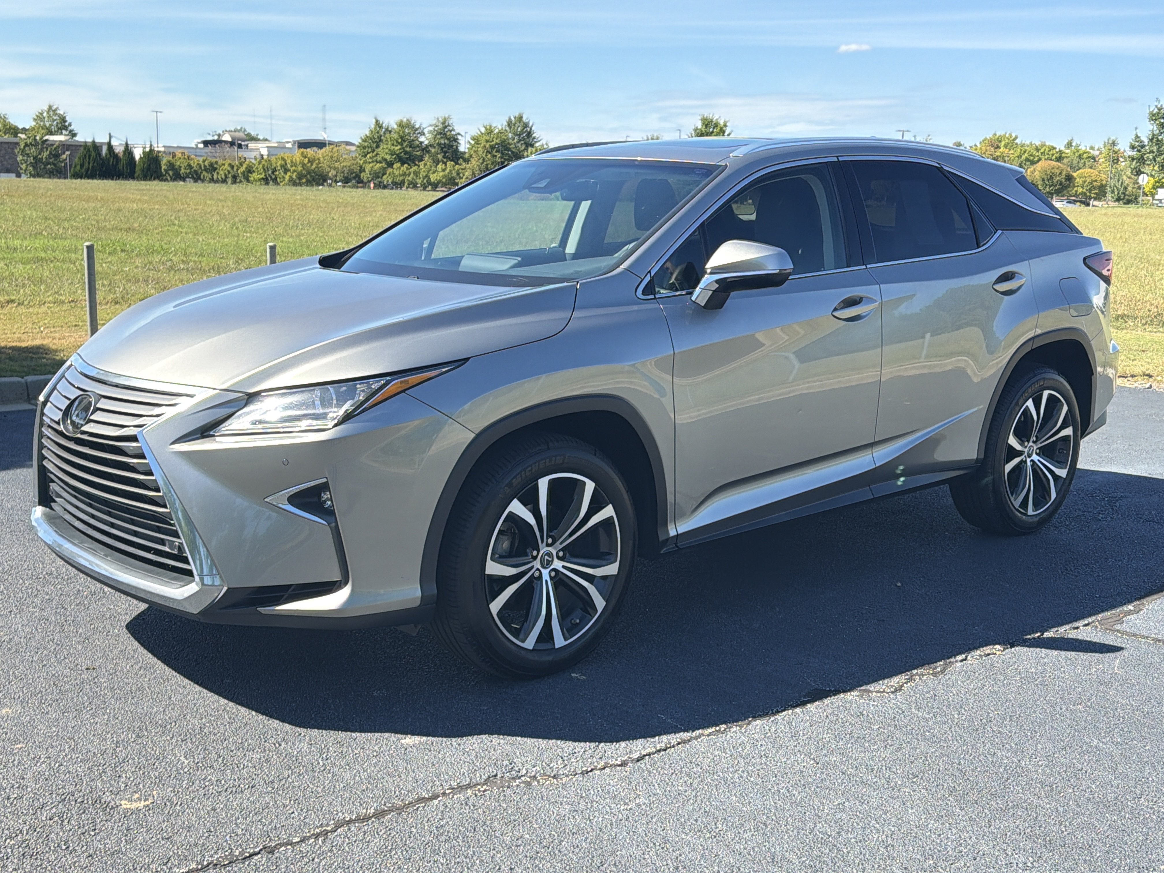 Used 2019 Lexus RX 350 FWD w/ Navigation Package image 5