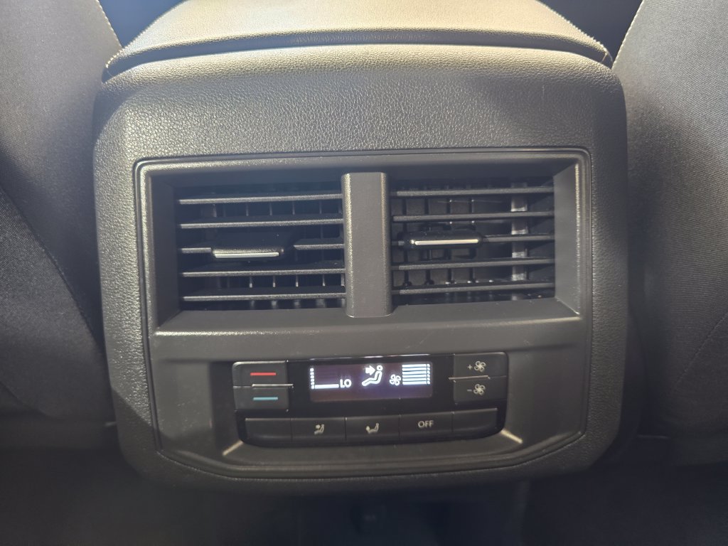 Used 2021 Volkswagen Atlas S FWD image 22