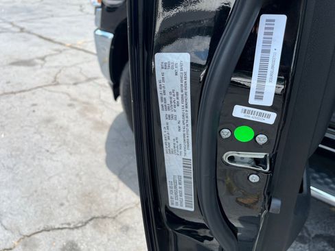 Used 2024 RAM 2500 Big Horn w/ Bed Utility Group image 24