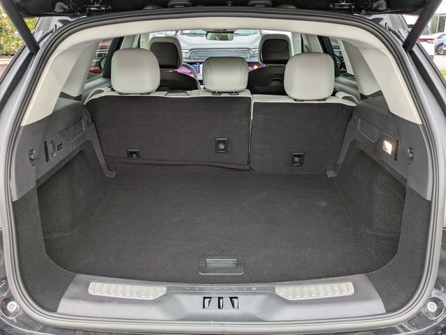 New 2026 Lincoln Nautilus Premier AWD/4WD image 13