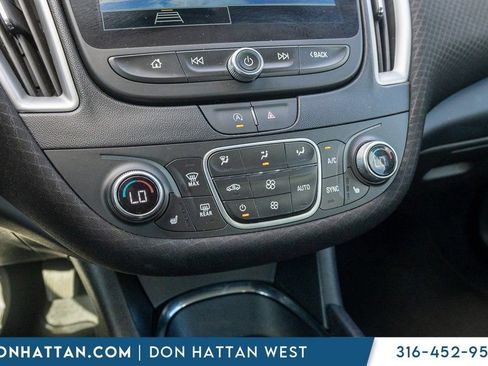 Used 2024 Chevrolet Malibu LT image 9