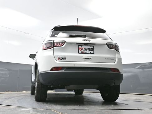 Used 2025 Jeep Compass Limited AWD/4WD image 53