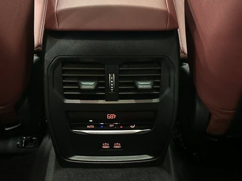Used 2025 BMW 430i w/ Premium Package RWD image 14