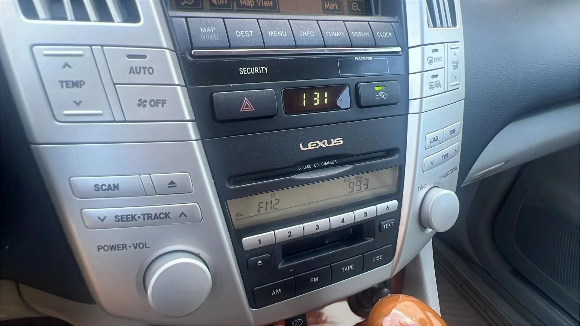 Used 2006 Lexus RX 330 FWD image 14