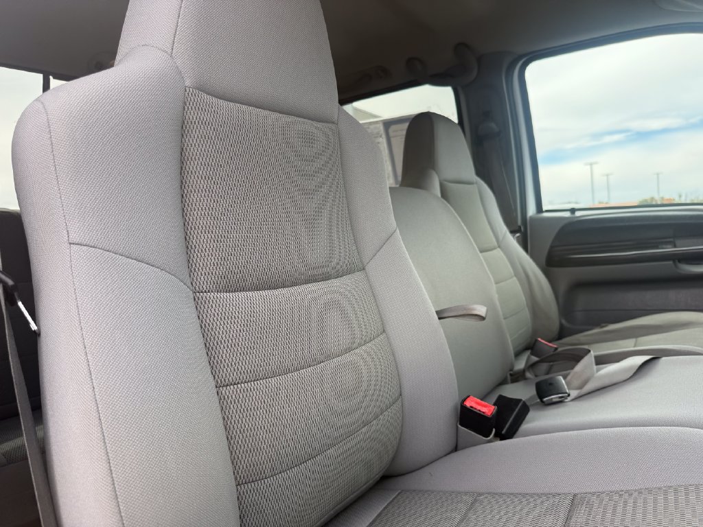 Used 2005 Ford F250 XLT AWD/4WD image 39
