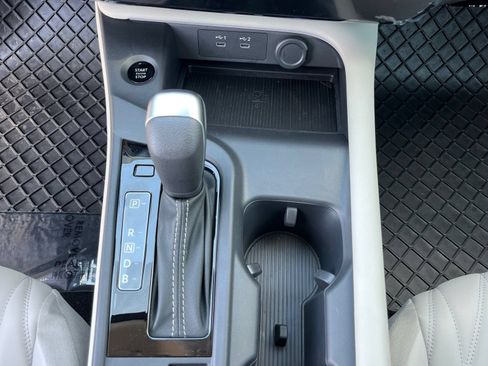 New 2026 Nissan Sentra SL w/ Floor Mat Package FWD image 27