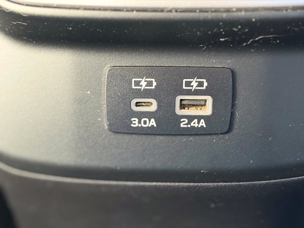 Used 2023 Subaru Outback Premium AWD/4WD image 17