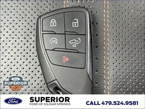 Used 2024 Chevrolet Silverado 3500 High Country w/ Technology Package image 31