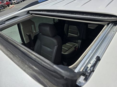 Used 2017 GMC Yukon XL Denali w/ Open Road Package image 2