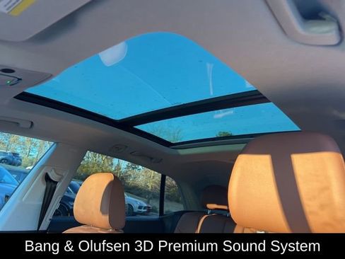 Used 2022 Audi Q8 Prestige image 13