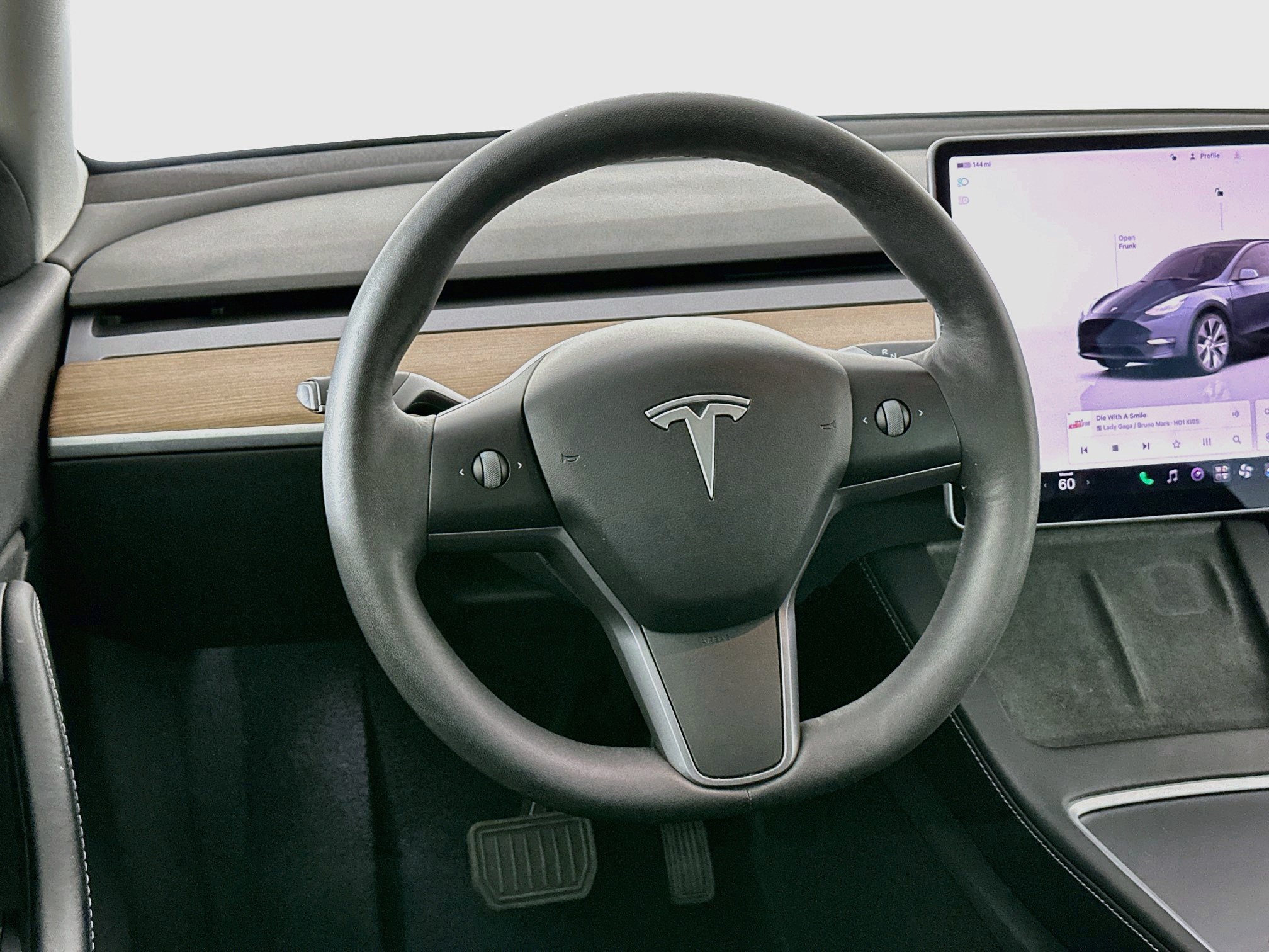 Used 2022 Tesla Model Y Long Range AWD/4WD image 17