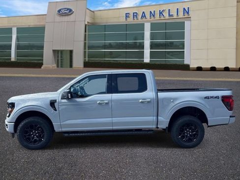 New 2026 Ford F150 XLT w/ Equipment Group 302A MID AWD/4WD image 4