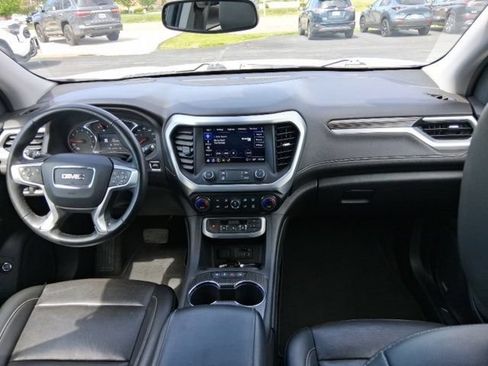 Used 2023 GMC Acadia SLT AWD/4WD image 11