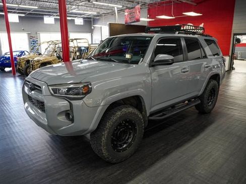 Used 2021 Toyota 4Runner Trail Special Edition AWD/4WD image 2