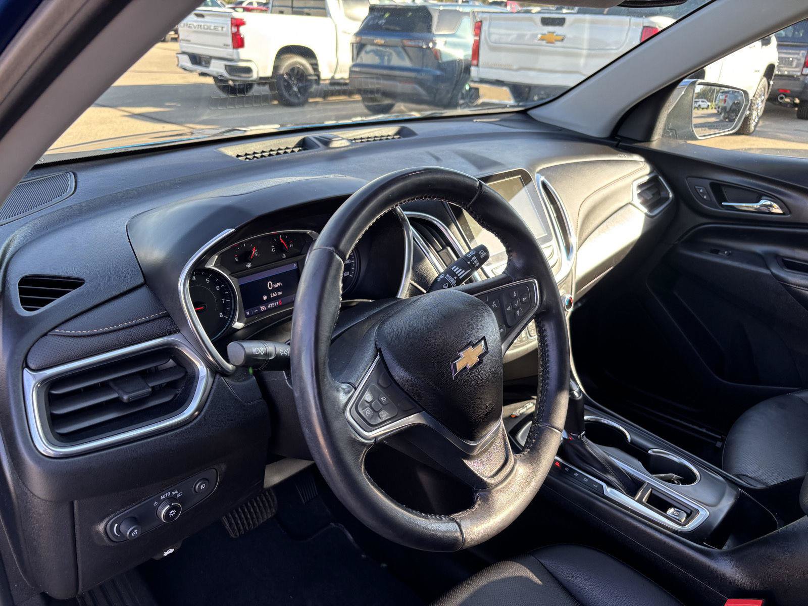 Used 2019 Chevrolet Equinox Premier FWD image 18